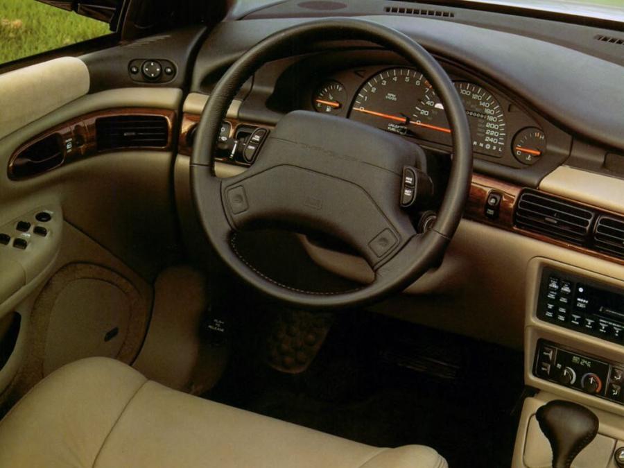  Chrysler Vision 1993 года  (фото 3 из 3)